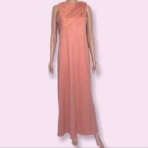 El Palacio De Hierro Gown